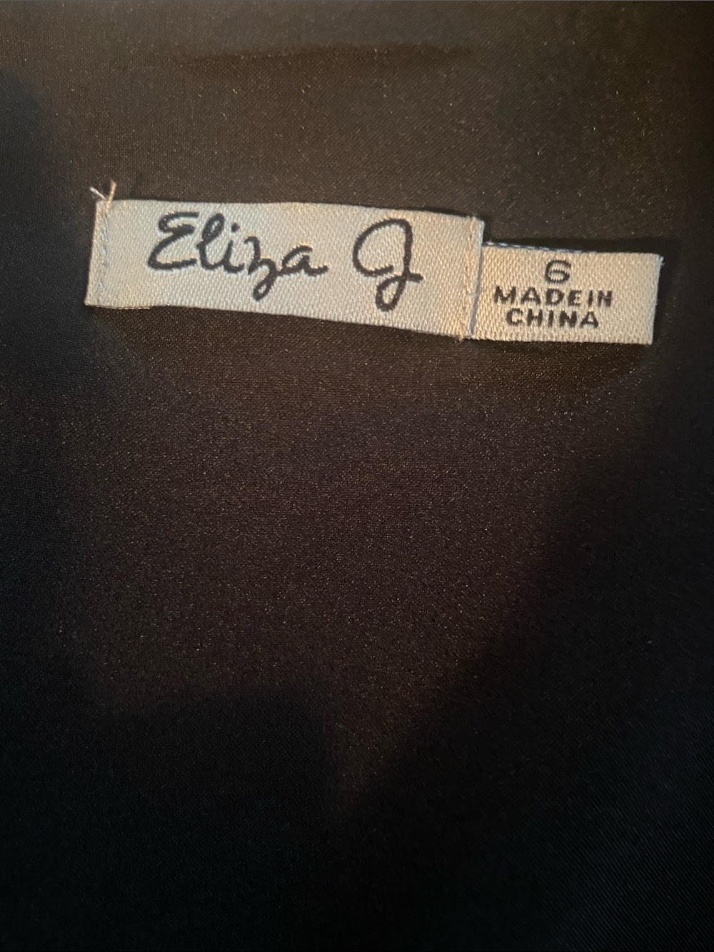 New Eliza J  size 6 black cocktail dress. - Picture 7 of 9